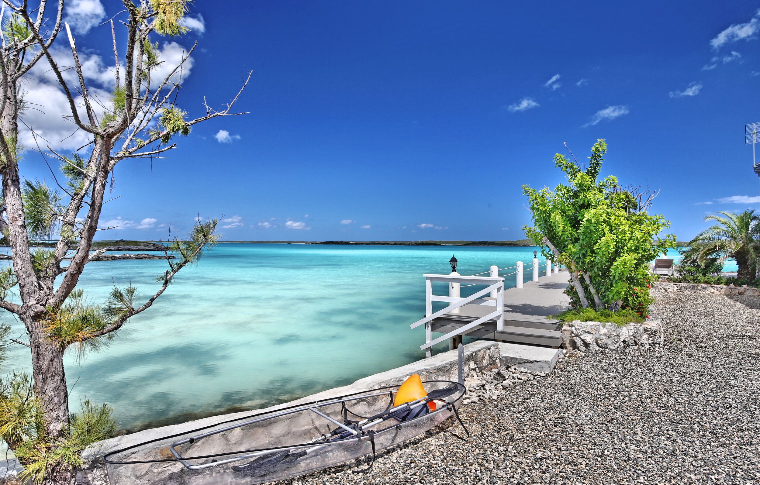 海灘、躺椅、沙灘巾