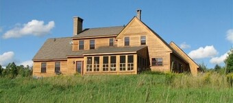 Wonderful VT Get Away, Great Family Fun, WiFi, and Air Conditioning.