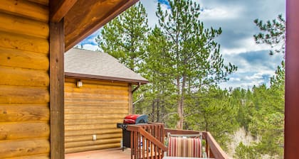 ¡Cabaña Mtn aislada en 35 acres, vista de Pikes Peak! Bañera de hidromasaje y cerca de las atracciones!