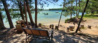 Schöne Seeufer - Guthrie Pines Semi Rustic Cottage - privat 8 + Hektar - Nizza 