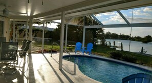 Ulkouima-allas, lämmitetty uima-allas