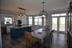 Dining - "No Holden Back" Luxury 2nd Row Home, 4 Bedrooms / 3.5 Bathrooms (Holden Beach)