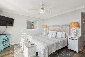 2 bedrooms, iron/ironing board, Internet, bed sheets - Luxurious and completely renovated, enjoy beautiful beach and sunrise views! (Hilton Head Island)