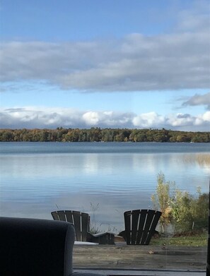 Unclassified image, 2 of 14, button