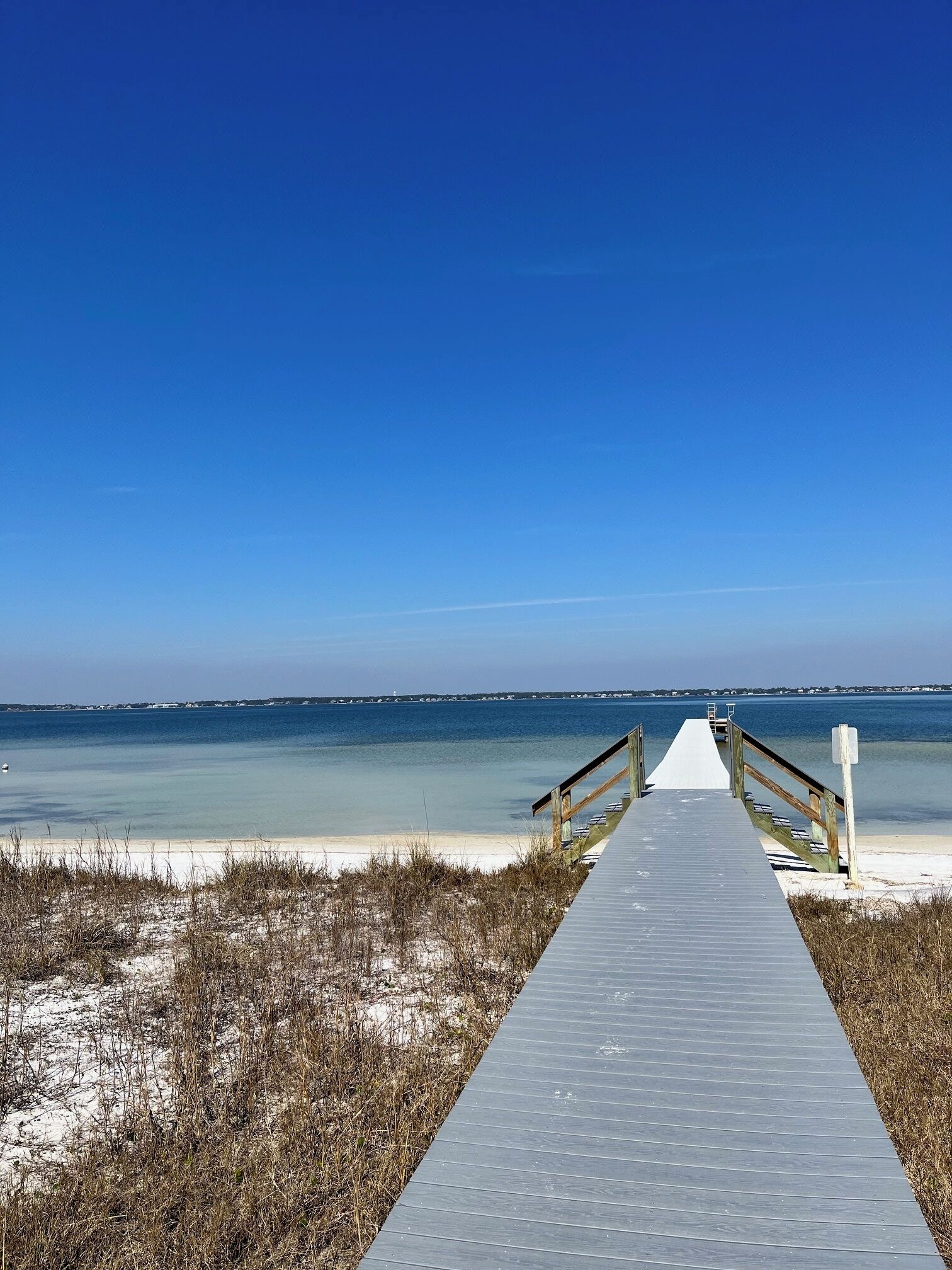Beach nearby, beach towels