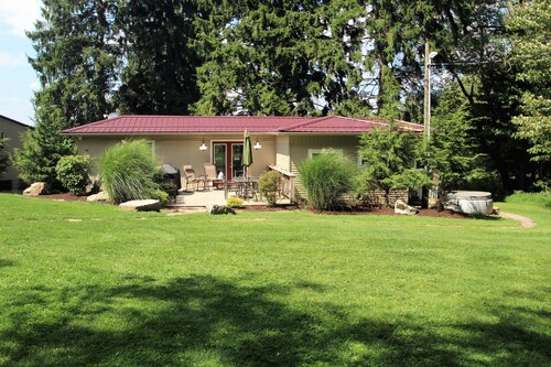 Rest, Relaxation, & Quick Access to Ohiopyle Await