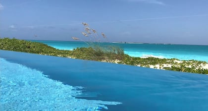 Saltwater Sunrise at Exuma Beach Georgetown Ocean Front Vacation in Paradise