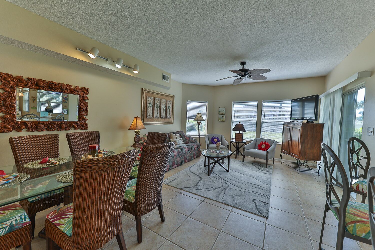 Happiness at the Beach 3BR Condo - Sandpiper Cove Resort 5 Pools Free Golf