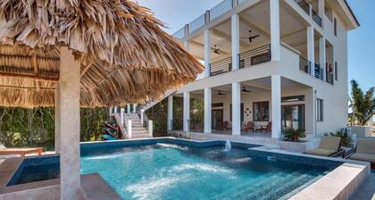 Luxury 3-Story Waterfront Villa with Pool. No Sargassum!