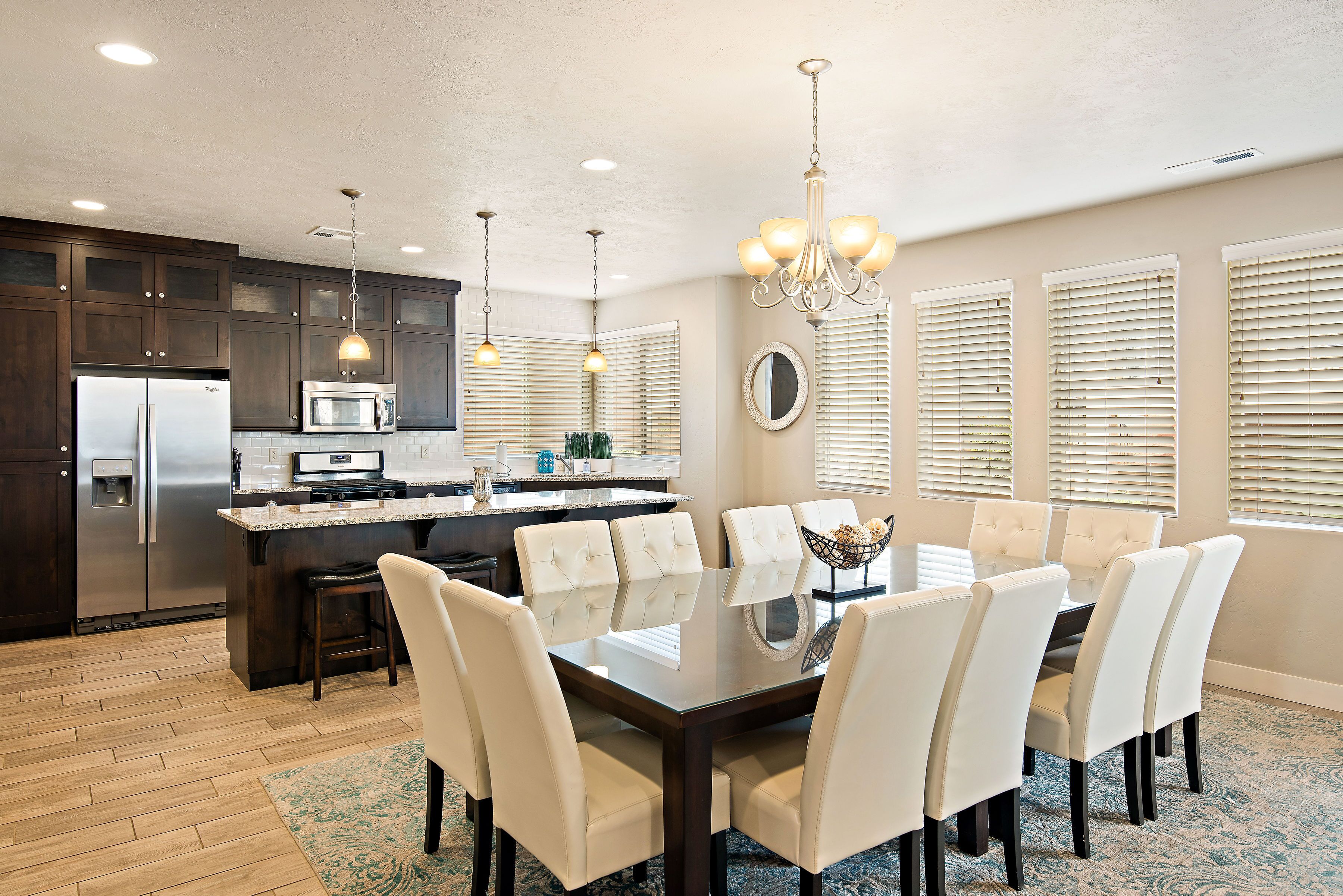 SPRING BREAK AVAILABILITY! Sunshine in Paradise in PARADISE VILLAGE! Waterpark a