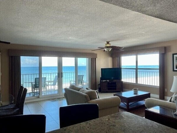 Smart TV, DVD player, books, video library