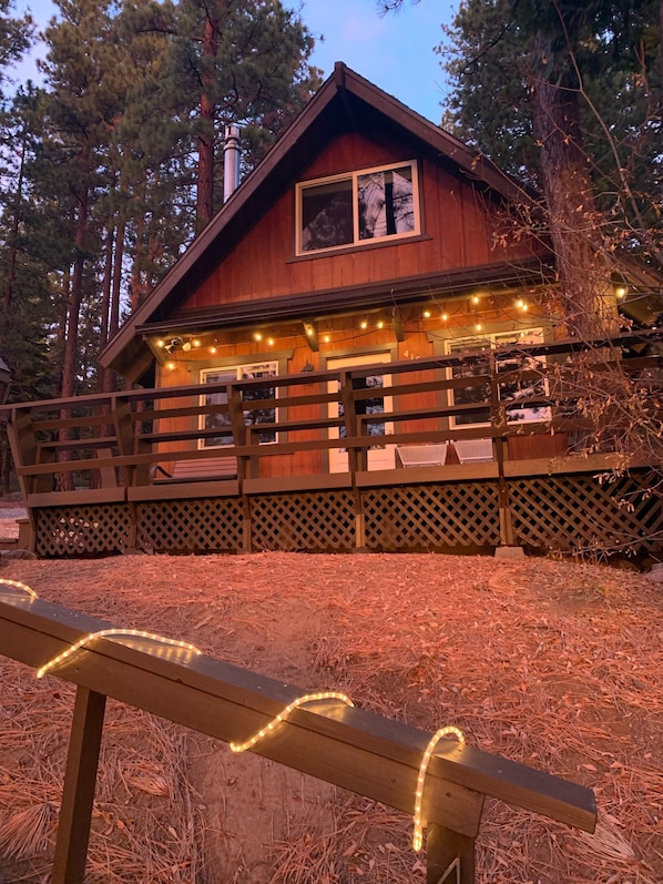 Lake View Cabin In The Woods, Kings Beach, North Lake Tahoe Kings