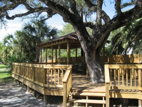 Living On Island Time #1 - Cozy Coastal Cottages With A Whole Lot Of Charm!