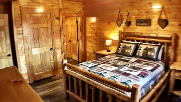 5 slaapkamers, een strijkplank/strijkijzer, internet, beddengoed