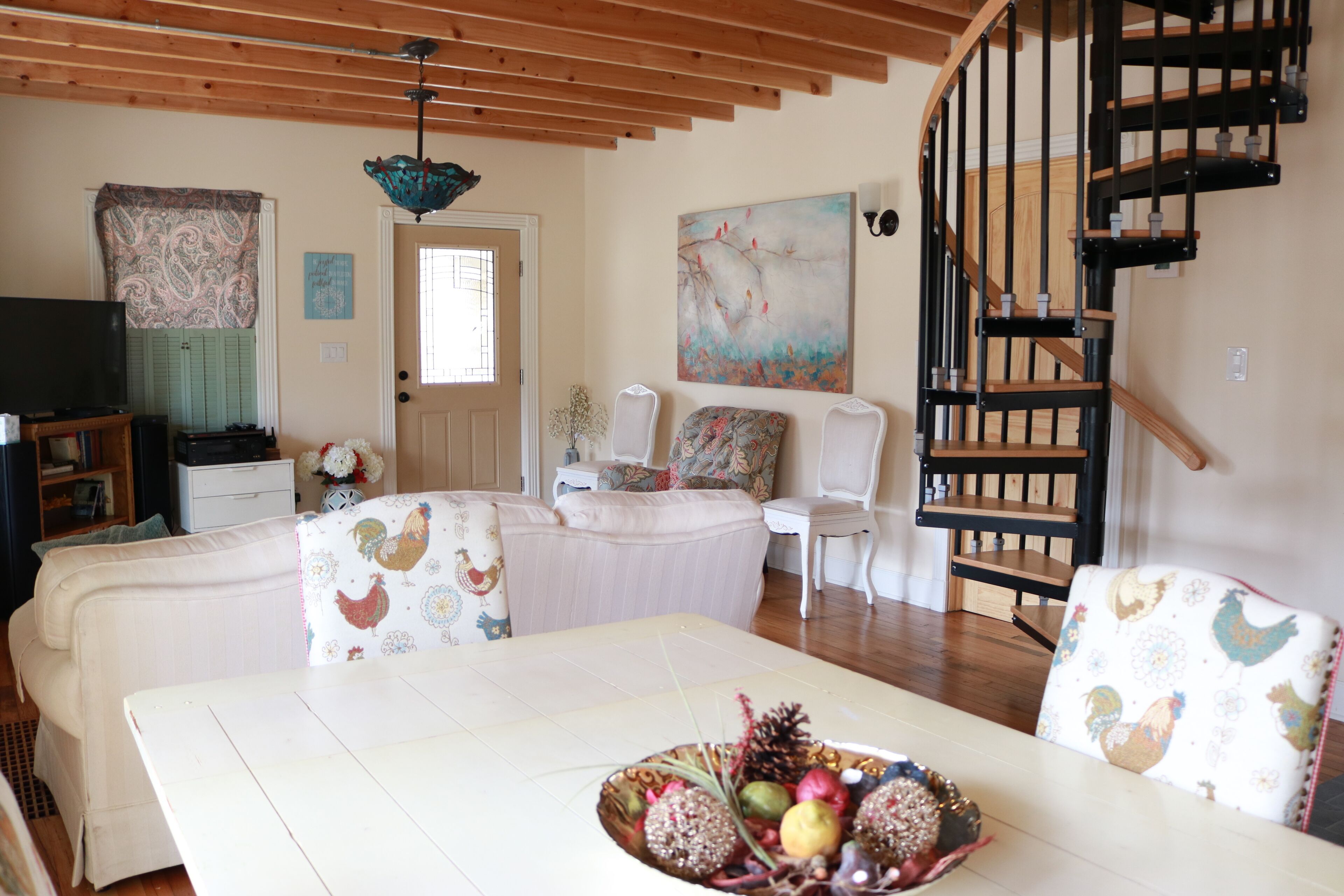 TV, DVD player, books