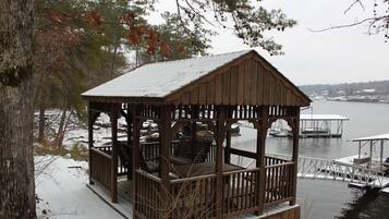 Enceinte de lâhĂ©bergement