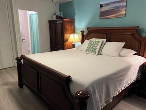 1 bedroom, iron/ironing board, free WiFi, bed sheets