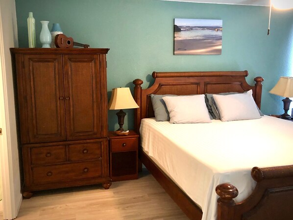 1 bedroom, iron/ironing board, free WiFi, bed sheets