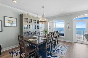 Dining - GULF-FRONT, Cancellation, Balcony, Grill, Pool, Updated! (Santa Rosa Beach)