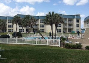Exterior - OCEAN FRONT! Beautiful views Ground Floor End Unit! Private Dock & boat ramp. (St Augustine)