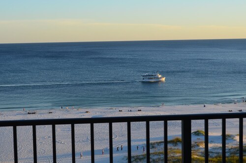 Summer low rates on beach. Feel refreshed with refurnished clean interiors !