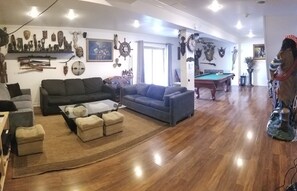 غرفة الألعاب