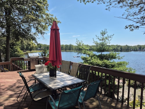 LAKEFRONT,BBQ,10KAYAKS,VACATION,2SUP,gateway,enjoy&relax,RowBoat,Fish