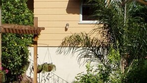 Property grounds - Extended Stay for Holidays & Business  (Long Beach)