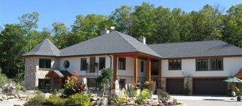 Unique Setting - Built on Quarry Bed