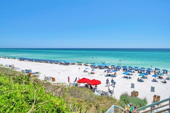 ビーチの近く、ビーチ シャトルサービス (無料)