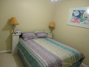 2 bedrooms, iron/ironing board, free WiFi, bed sheets
