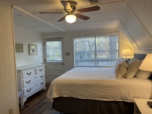 4 bedrooms, free WiFi, bed sheets