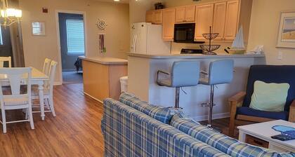 1206 Palms, 3-bedroom, 2-bath condo, Check out our off-season monthly rates