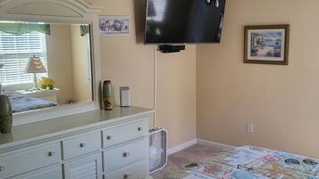 3 habitaciones, tabla de planchar con plancha y wifi gratis