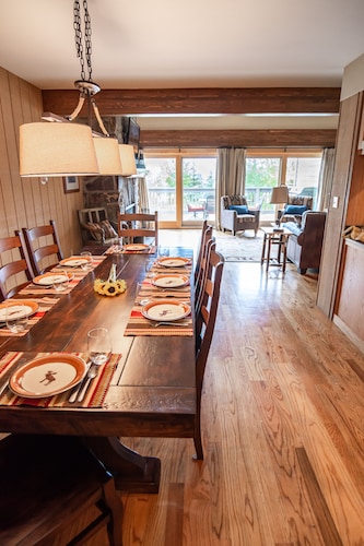 Ski In, Family Sized Teton Village Townhouse