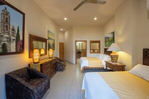 7 bedrooms, in-room safe, desk, iron/ironing board