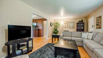 Smart TV, DVD player