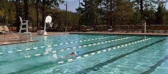 Modern Luxury à son meilleur dans Tahoe Donner