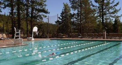 Modern Comfort at its best in Tahoe Donner
