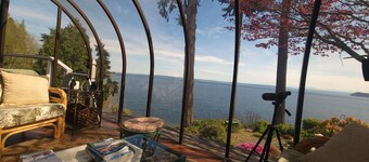 Puget Sound Waterfront Home. Incredible 220 deg. view of Cascade Mts, Mt. Baker.