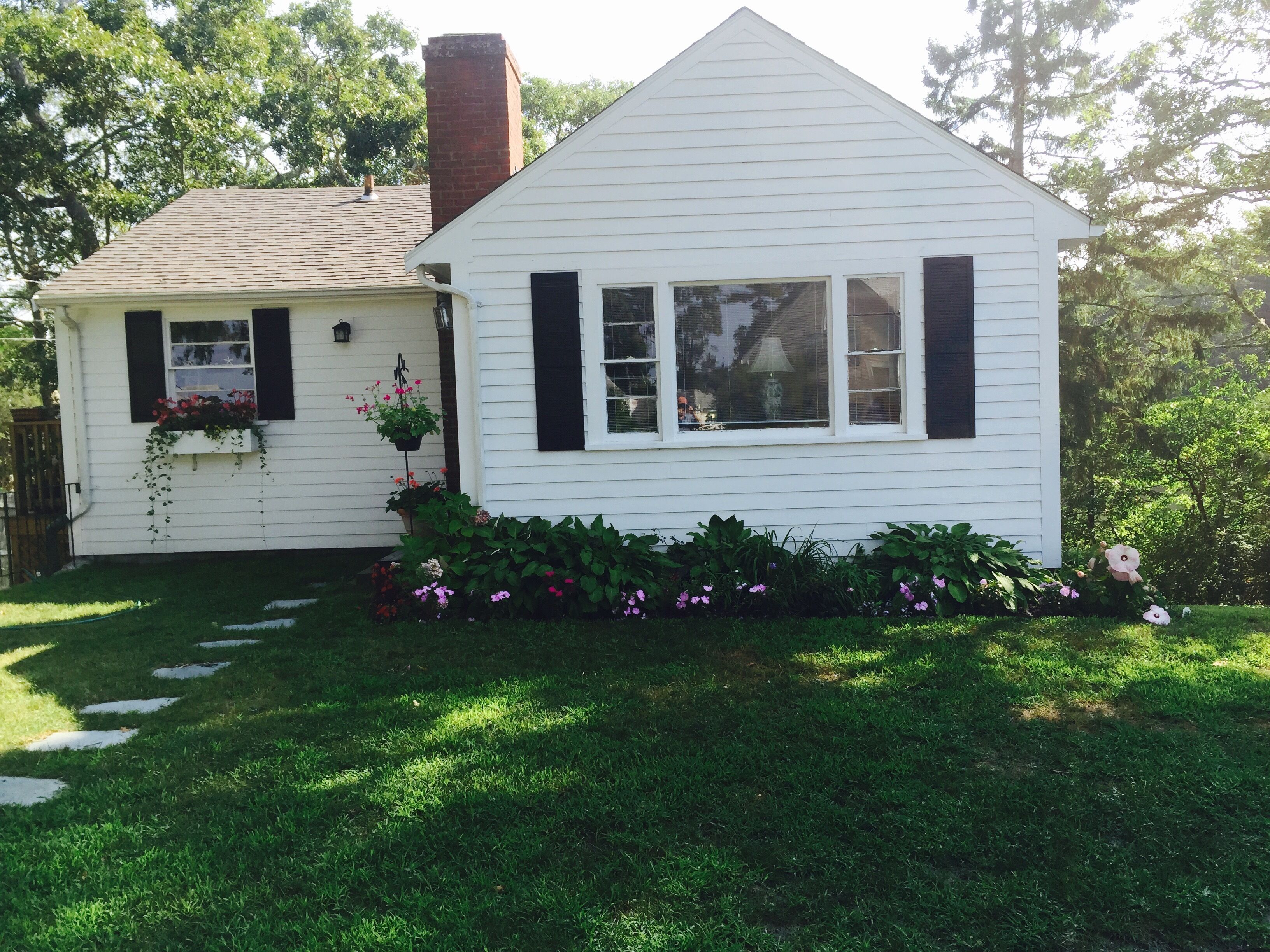 Waterfront Cottage on Scenic Cove. Price Change!