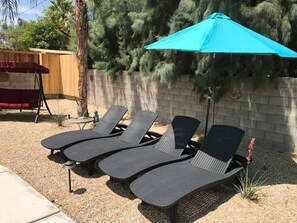 Property grounds - BRAND NEW, PRISTINE HAVEN WITH SALT WATER  POOLS (Palm Springs)