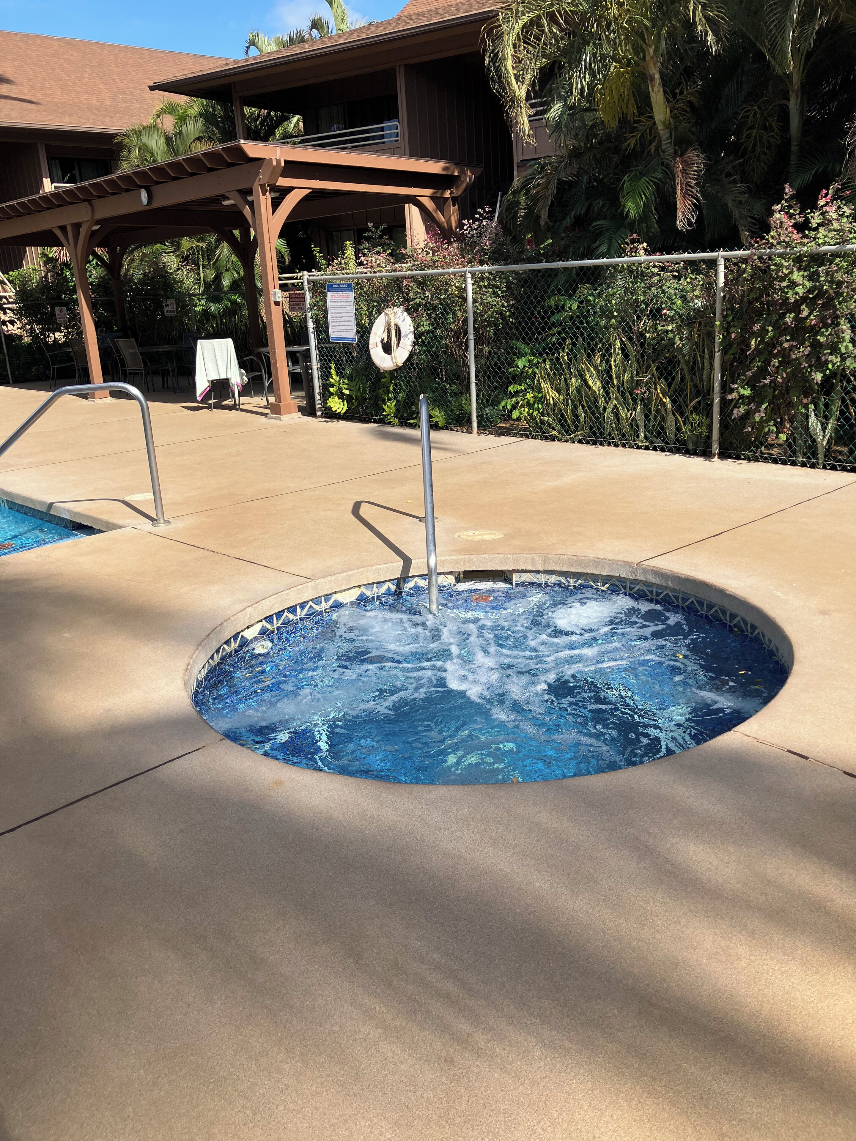 Bain à remous extérieur