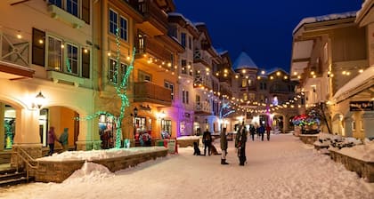 Prime Ski In / Ski Out Condo in the Heart of Sun Peaks Village