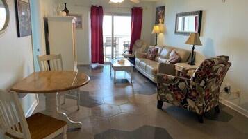 Smart TV, DVD player