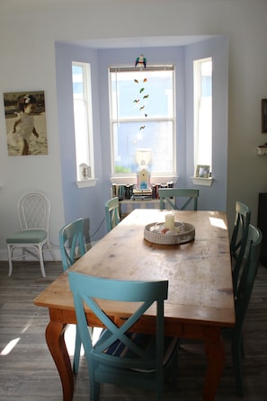 Dining - 'The Great Escape'...Private Pool...Beach cottage...Steps to Beach! (Destin)