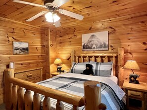 2 habitaciones, tabla de planchar con plancha y cuna de viaje