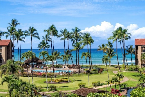 TOP FLOOR - OCEAN VIEWS - PAPAKEA RESORT