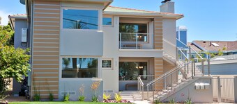 La Jolla Beach and Village - Contemporary and Bright