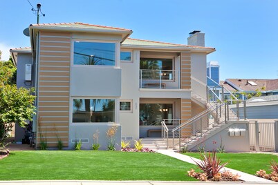 La Jolla Beach and Village - Contemporary and Bright
